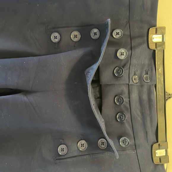 Capris / ankle pants - Picture 3 of 10